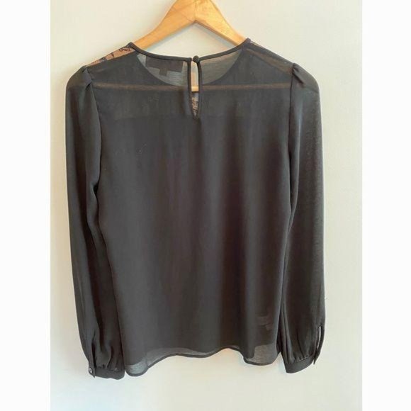 LOFT Black Long Sleeve Lace Yoke Long Sleeve Popover Blouse - Picture 3 of 9